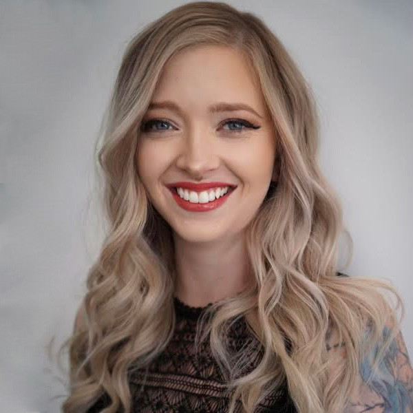 Charlene Thomas headshot